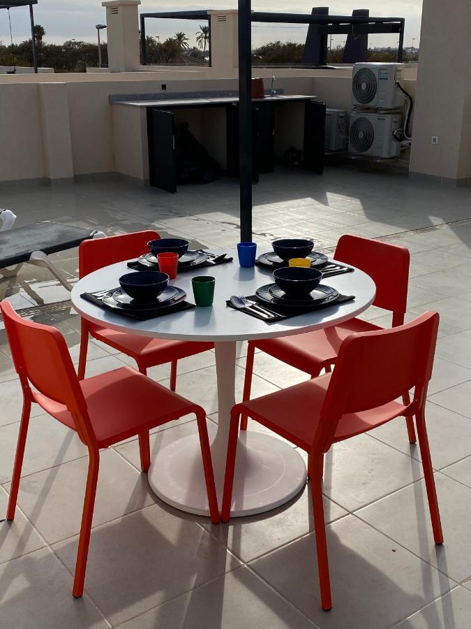 Torre De La Horadada Apartment Near Beach Pilar de la Horadada Bagian luar foto